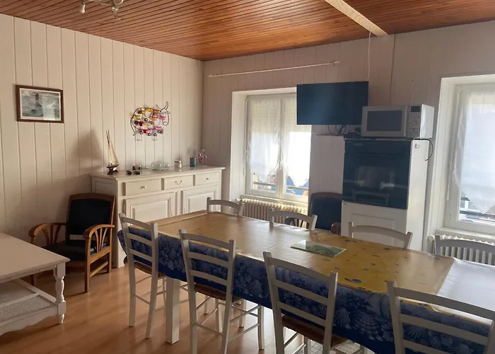 Maison Familiale A Picherande